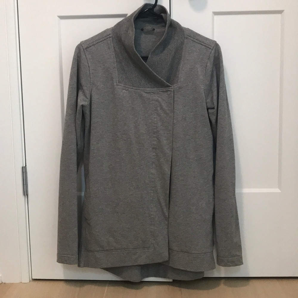Lululemon That’s a Wrap Sweater